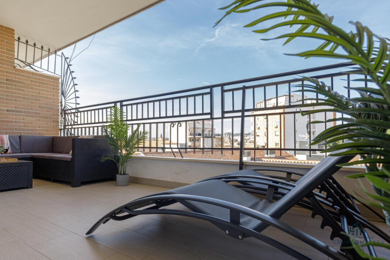Апартаменти Living4Malaga Theatre Square Terrace Екстер'єр фото