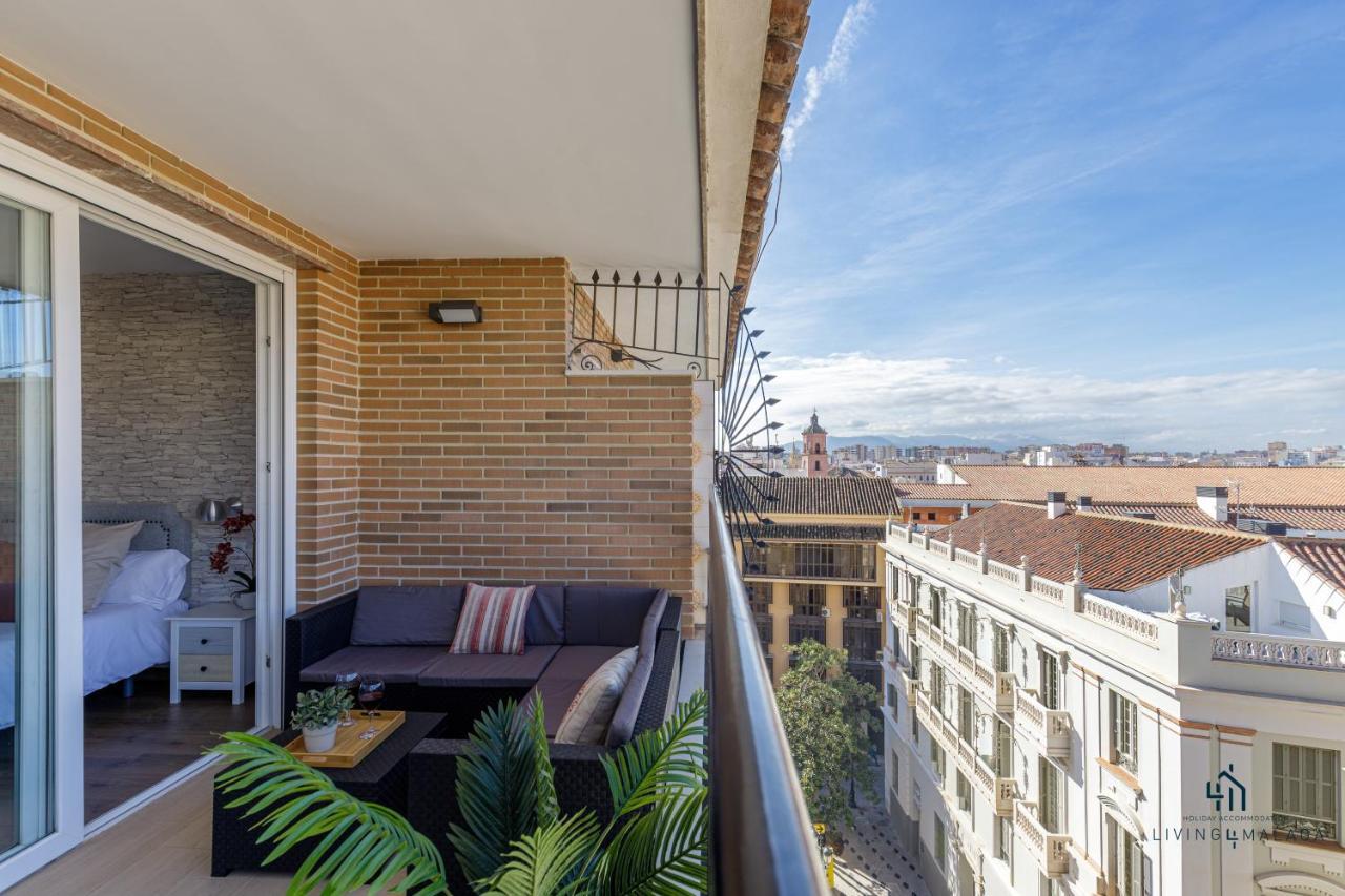 Апартаменти Living4Malaga Theatre Square Terrace Екстер'єр фото